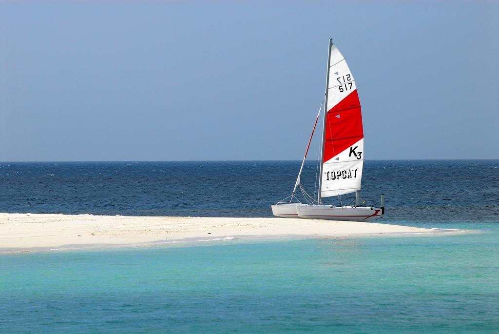 Arena Lodge Sky Maafushi Exterior photo