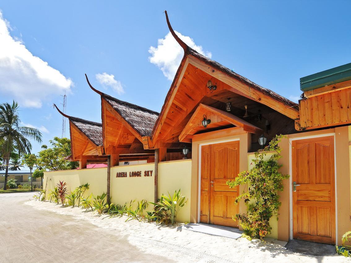 Arena Lodge Sky Maafushi Exterior photo